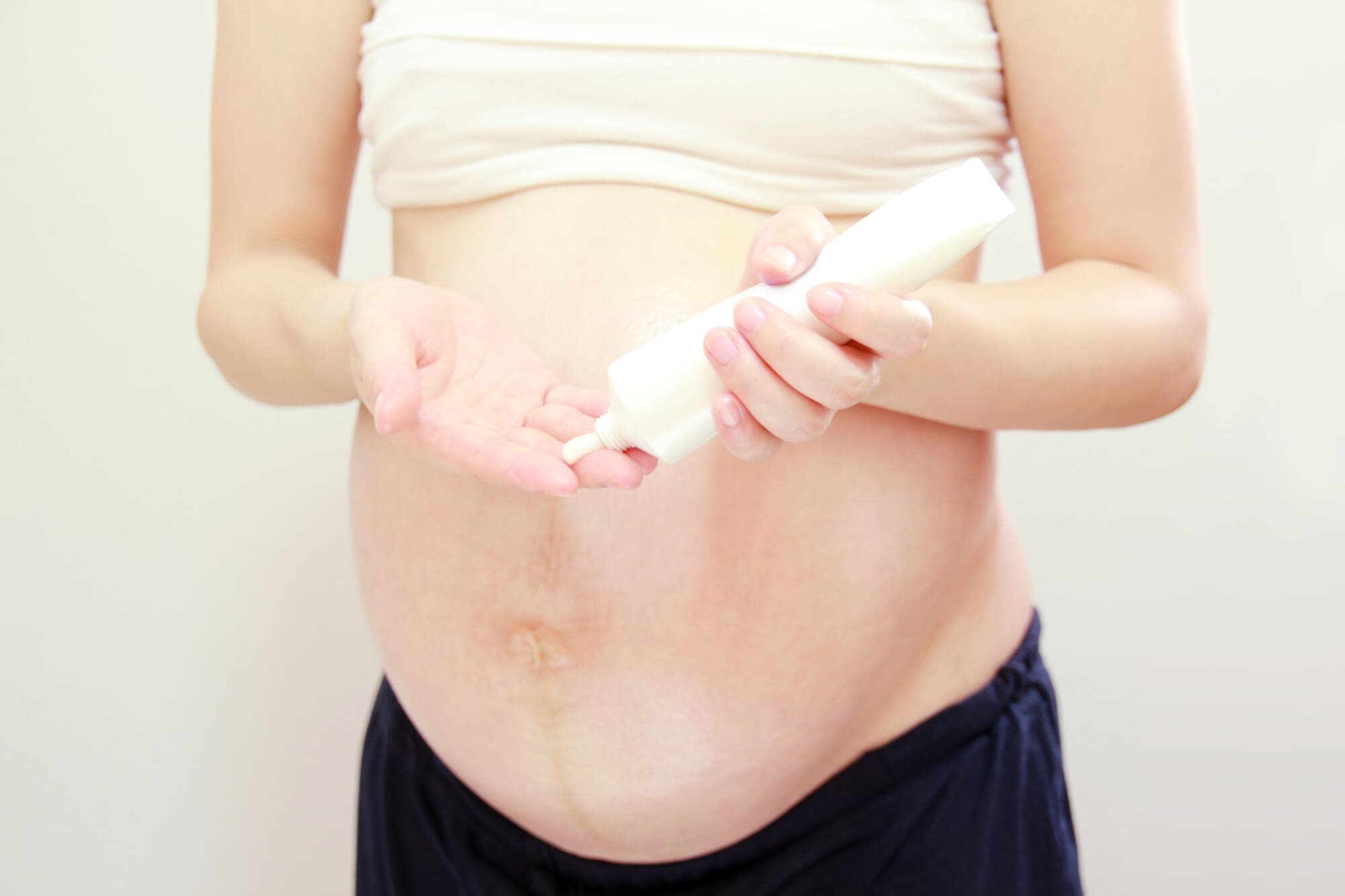 妊娠線予防に効果があるのは妊娠線クリーム?オイルマッサージ?