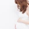 急にお腹が張ってきた!妊娠中にお腹が張る原因って?