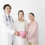 【医師監修】子宮や卵巣に効果がでる?!レーザー不妊治療について知りたい!