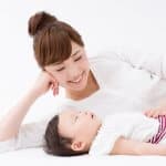 赤ちゃんの寝かしつけ方法とおすすめ安眠グッズ