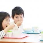給食の人気、不人気メニューは?給食の試食会に参加して子どもが食べる味を確認しよう!