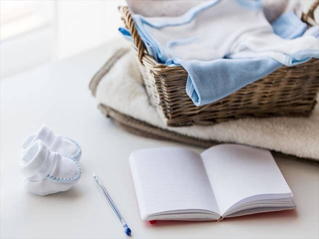 赤ちゃん用品とノート